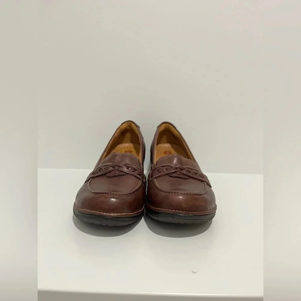Clarks Unstructured Brown Leather Dress Casual Slip On loafers Heels Women's 9.5 - Picture 4 of 12